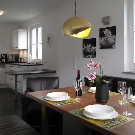Ferienhaus Orchidee * غلوفي